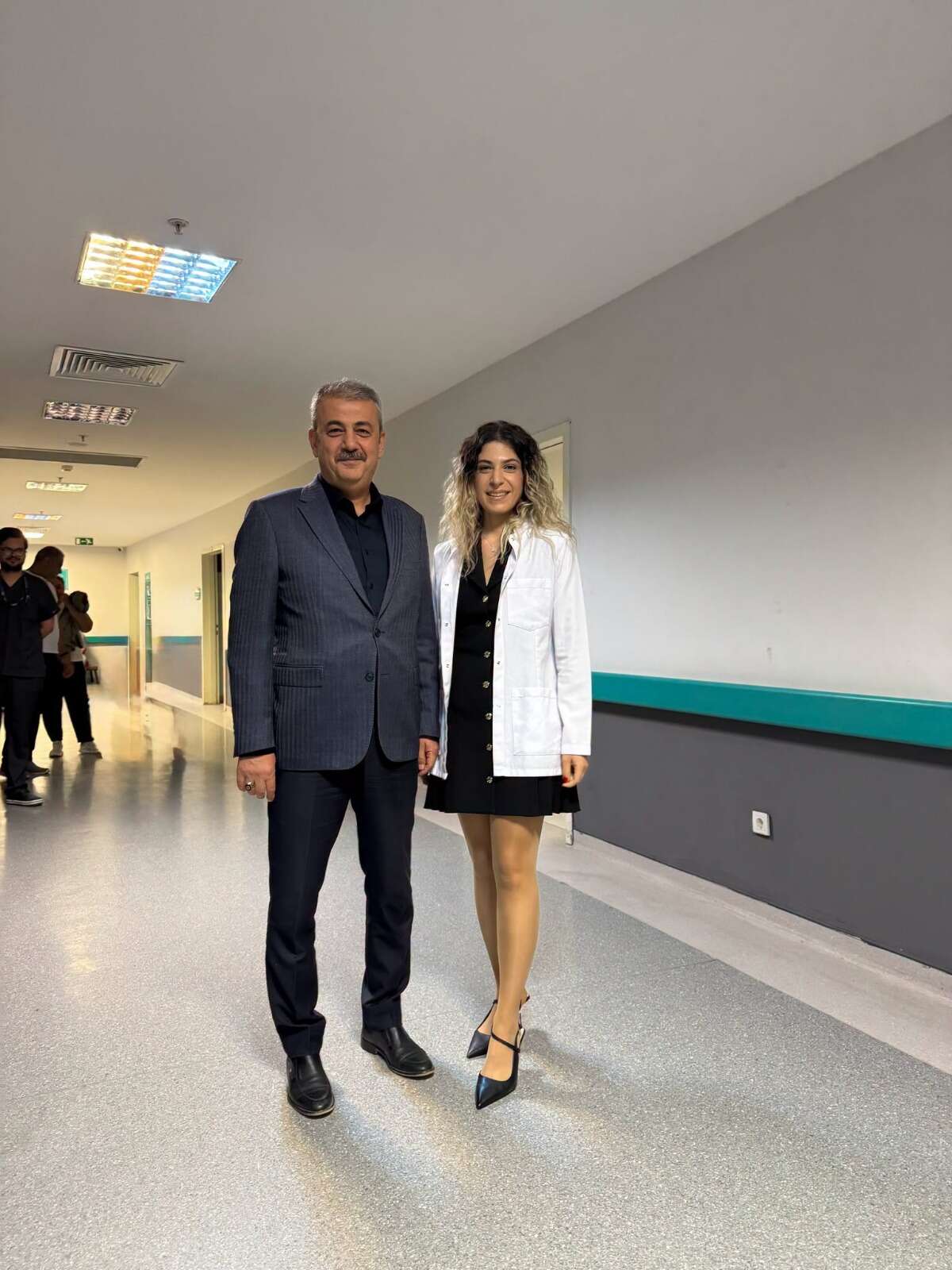 Muğla Eğitim ve Araştırma Hastanesi’nde Acil Tıp Kliniğinin 19. Uzmanı Oldu 1